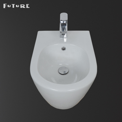 Modern Banyo Bide Çift Gömme 3L / 6L İngiltere Pazarı Korozyon Direnci