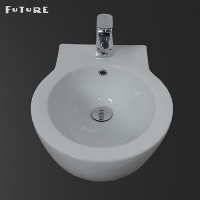 Aşınma Direnci Banyo Bide Duvara Monte H320mm Çevre Dostu