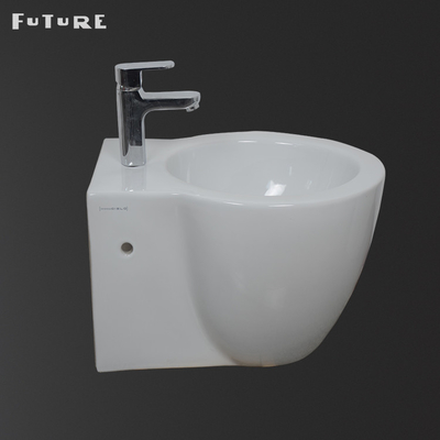 Aşınma Direnci Banyo Bide Duvara Monte H320mm Çevre Dostu