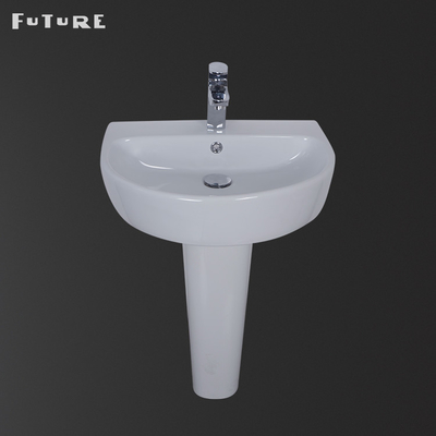 Tek Delik Sqaure Banyo Kaide Havzası 840mm Yüksek 560mm Geniş
